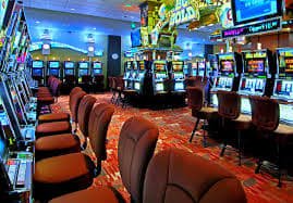 Bangladesh user moving from sports interest to dk333 mobile slots content on a phone